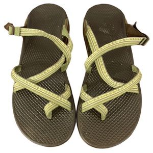 🔢 Chaco Green Zong Slip On Sandals